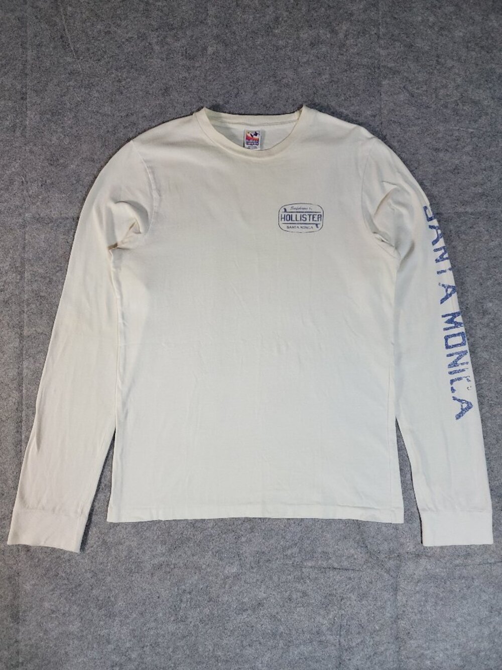 Vintage Y2K Hollister Surfshapes Santa Monica Spellout Long Sleeve Tee Off-white